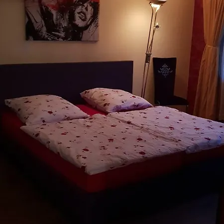 Daire Eifeler Romatiksuite *